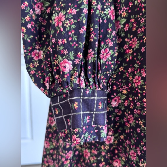 Vintage 1980’s Chic Long Sleeve Floral Dress - Picture 7 of 11